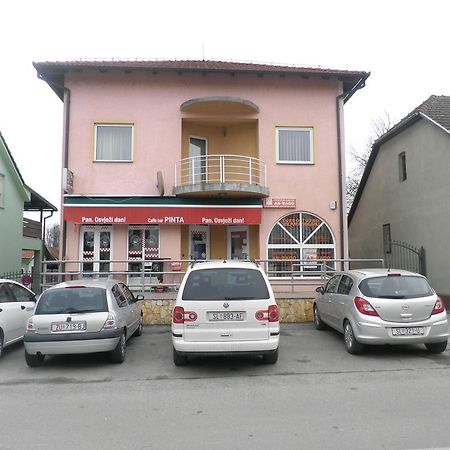 Guest House Pinta Slatina  Extérieur photo